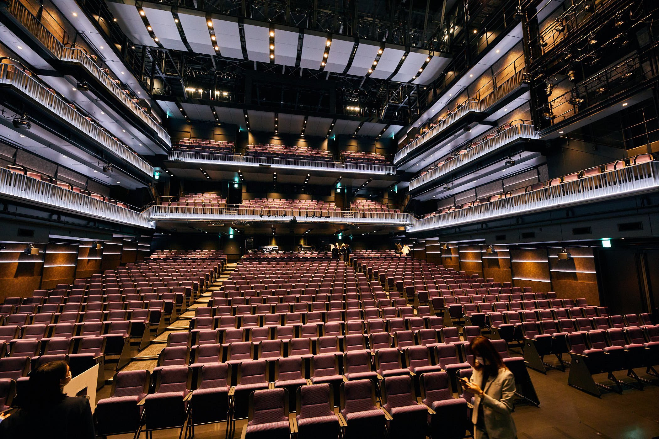 🎭 혼다 극장 (혼다 게키조)